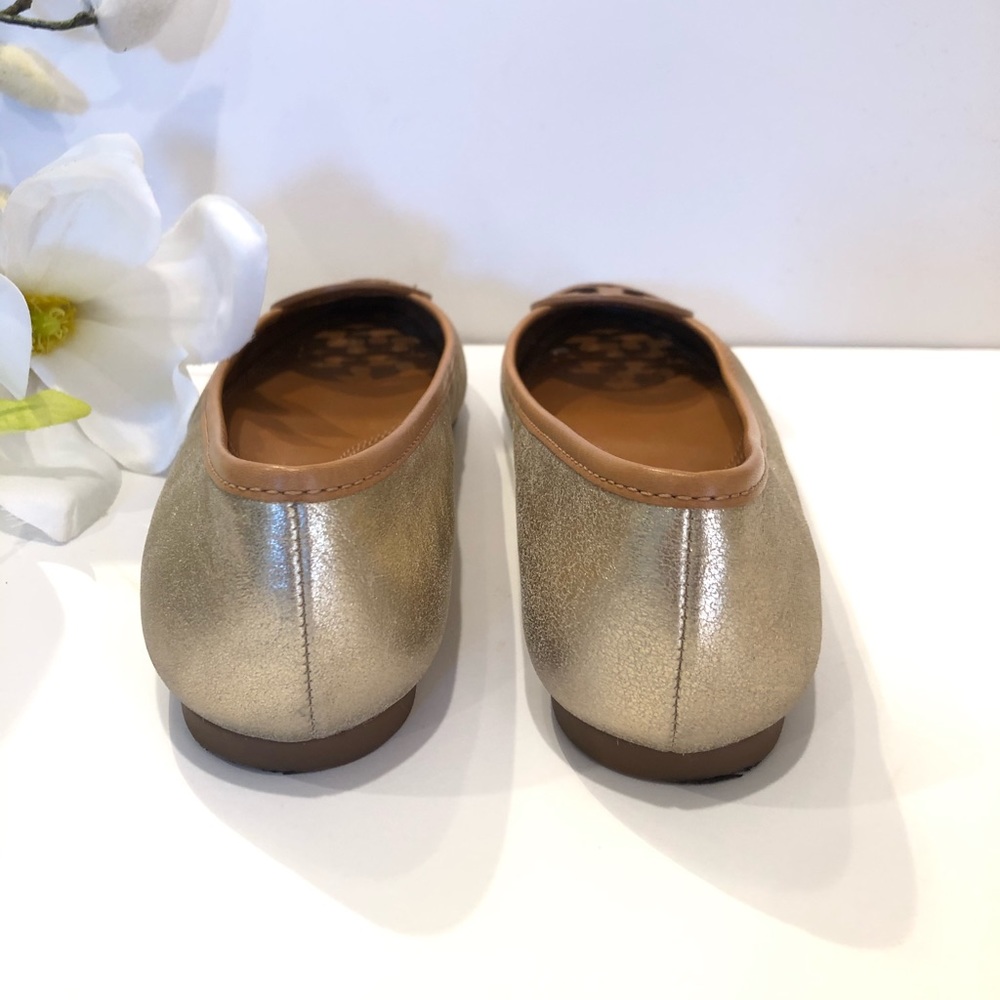 Tory Burch Louisa Gold & Tan Flats - Size 5.5 - Picture 5 of 6